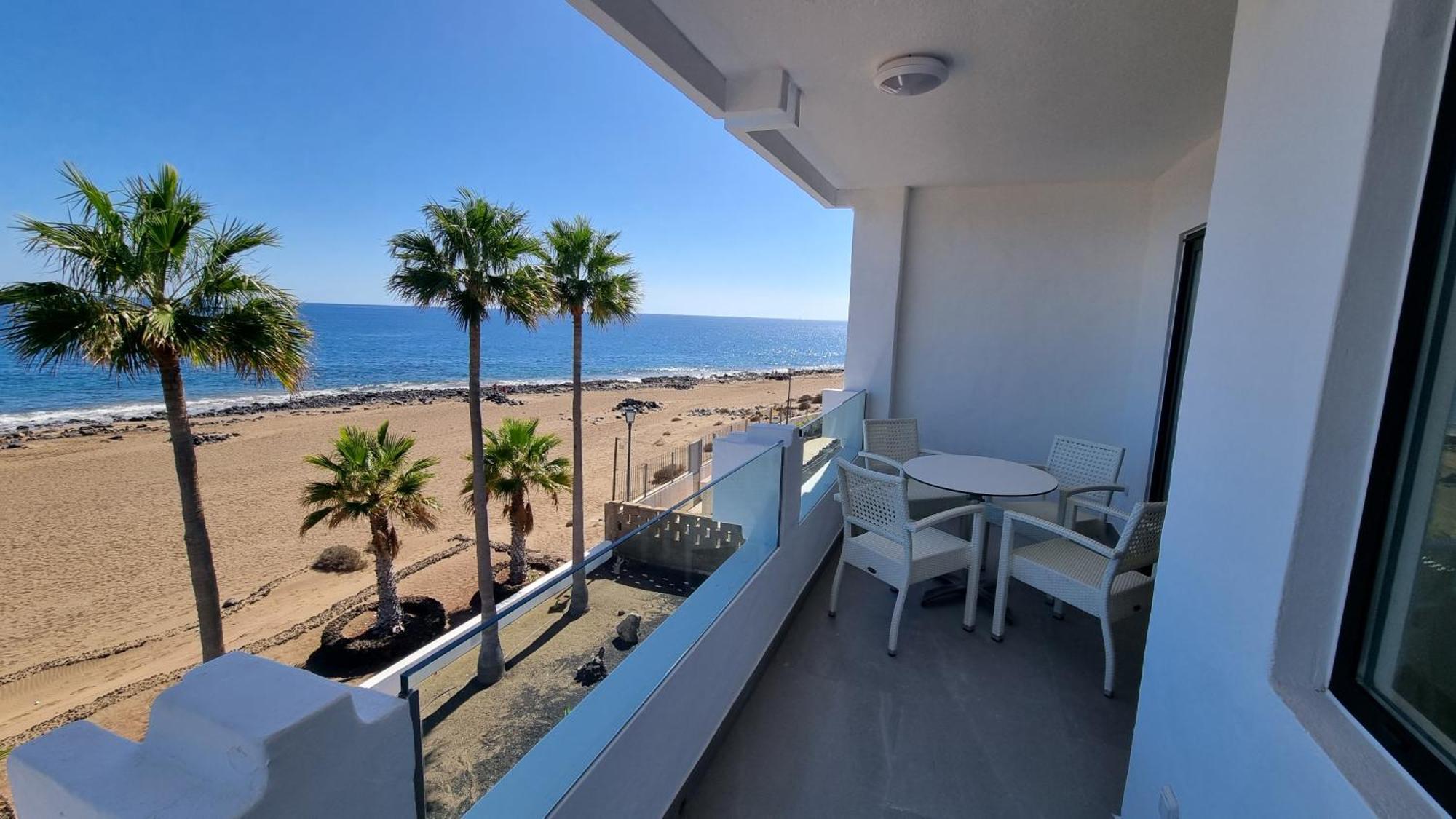 Costa Luz Beach Apartments Puerto del Carmen  Exterior photo